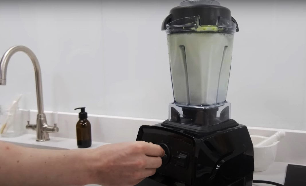 Vitamix E310 Cleaning