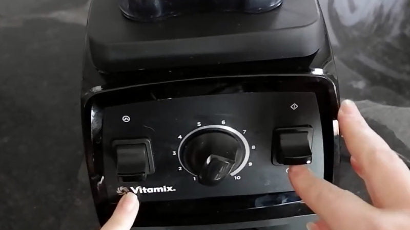 Vitamix 7500 vs 5300 have the same controls and settings