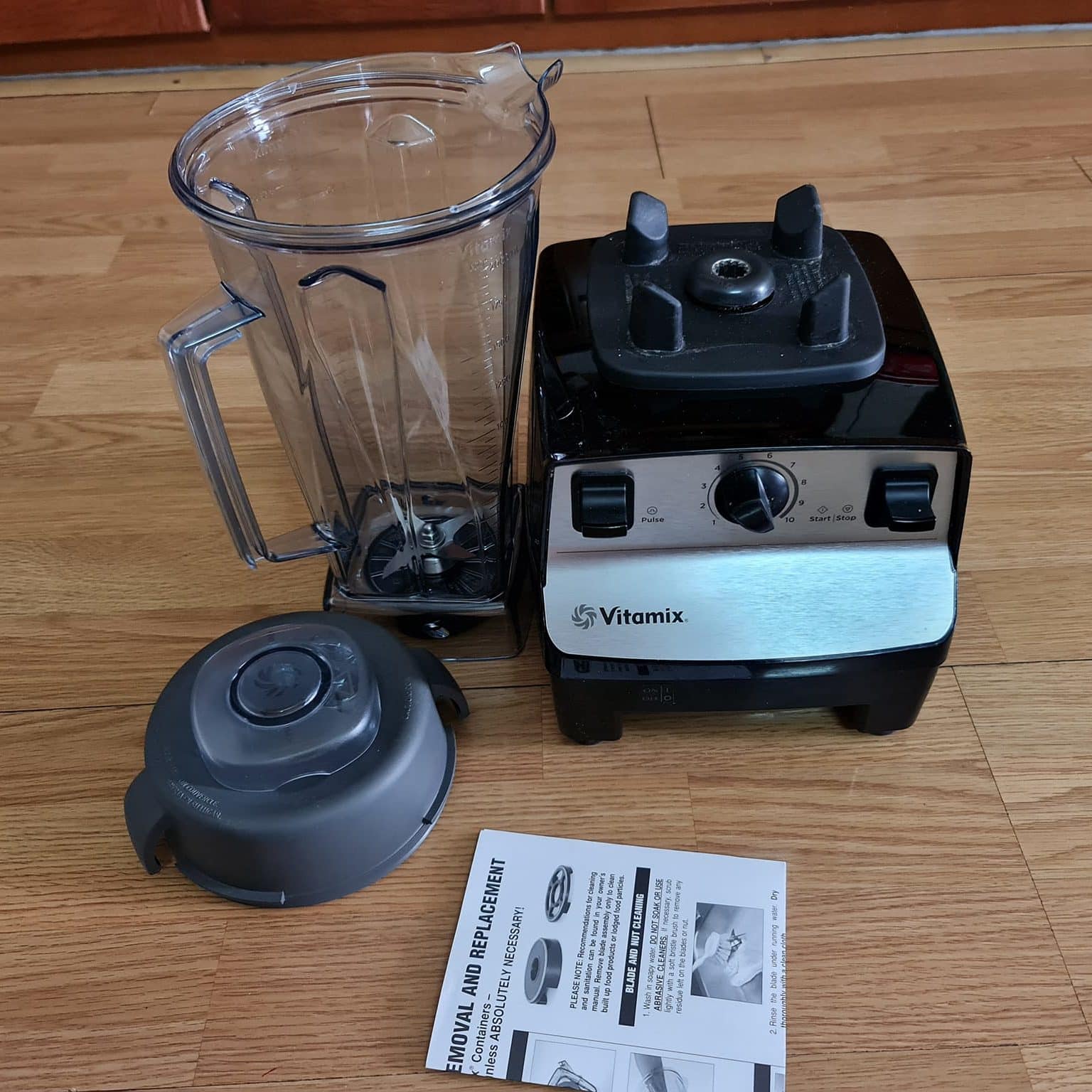 Vitamix 5300 has many easy-recognized features