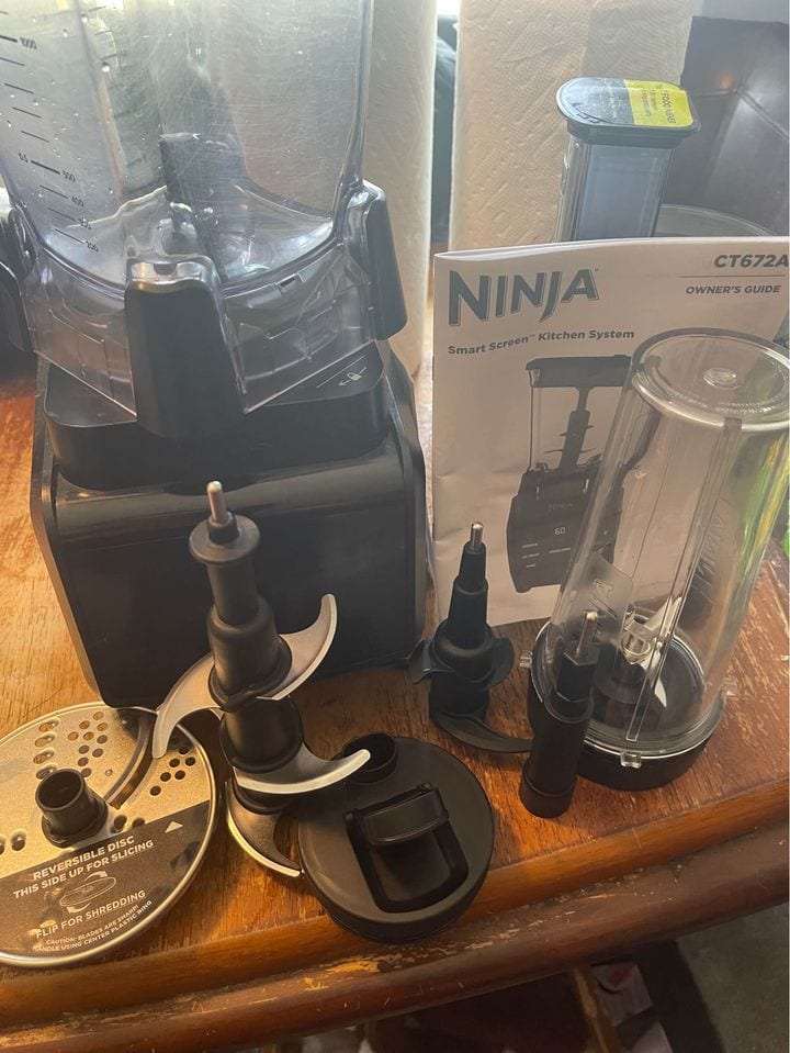Ninja CT672A has a 1-year warranty